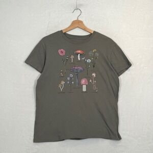 Doe Gray Mushroom Botanical Graphic T-Shirt M